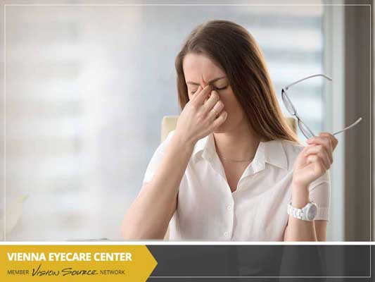 Dry Eye Disease and Seasonal Eye Allergies: The Difference