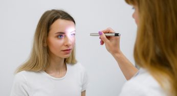 Managing Seasonal Eye Allergies: Tips From Optometrists